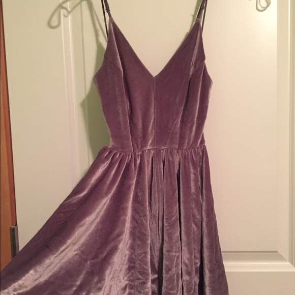 Silence + Noise Urban Outfitters Velvet Romper - Picture 3 of 6